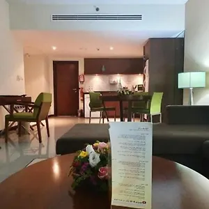 phoenix-plaza-hotel-apartments.abudhabi-hotels-ae.net/